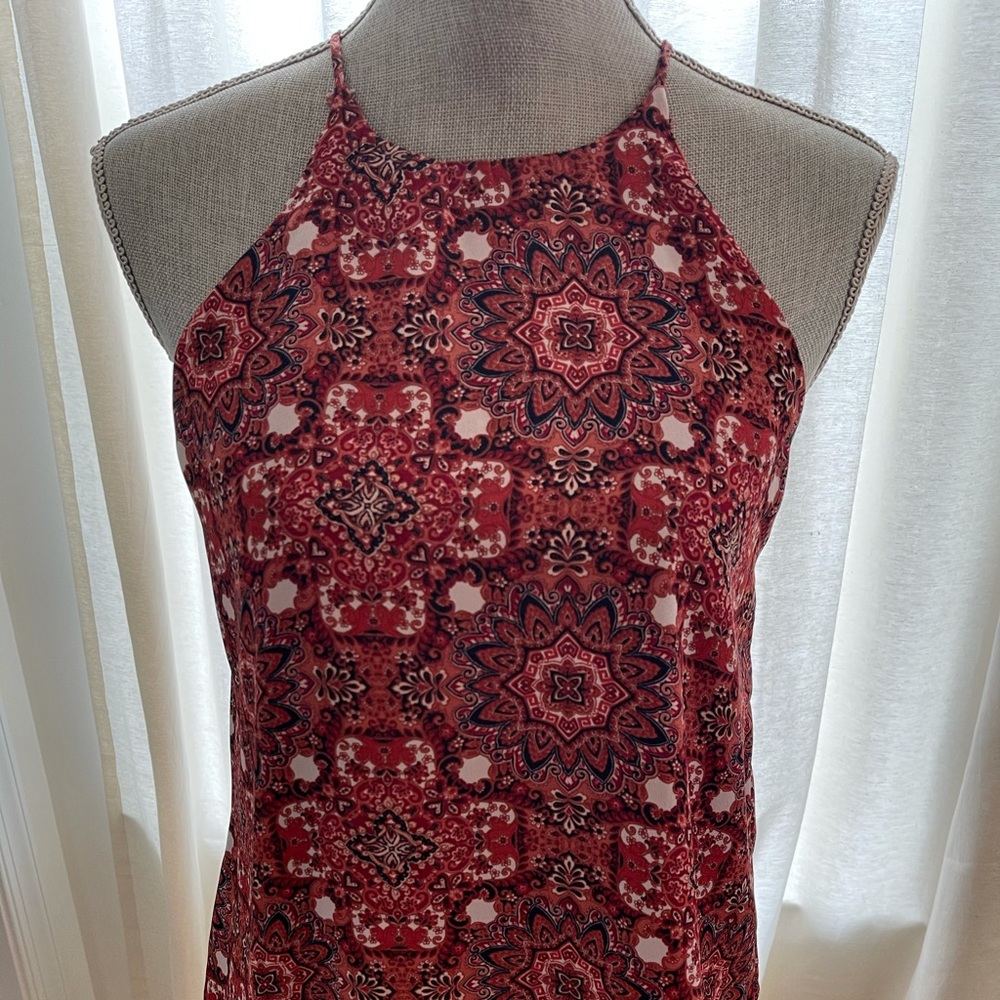 Sleeveless tank